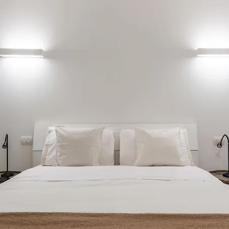 Mora Flexyrent A.c. - Colonne