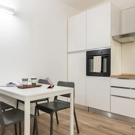 Апартаменты Mora Flexyrent A.c. - Colonne *