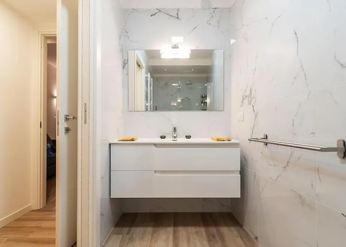 Mora Flexyrent A.c. - Colonne Apartmán *